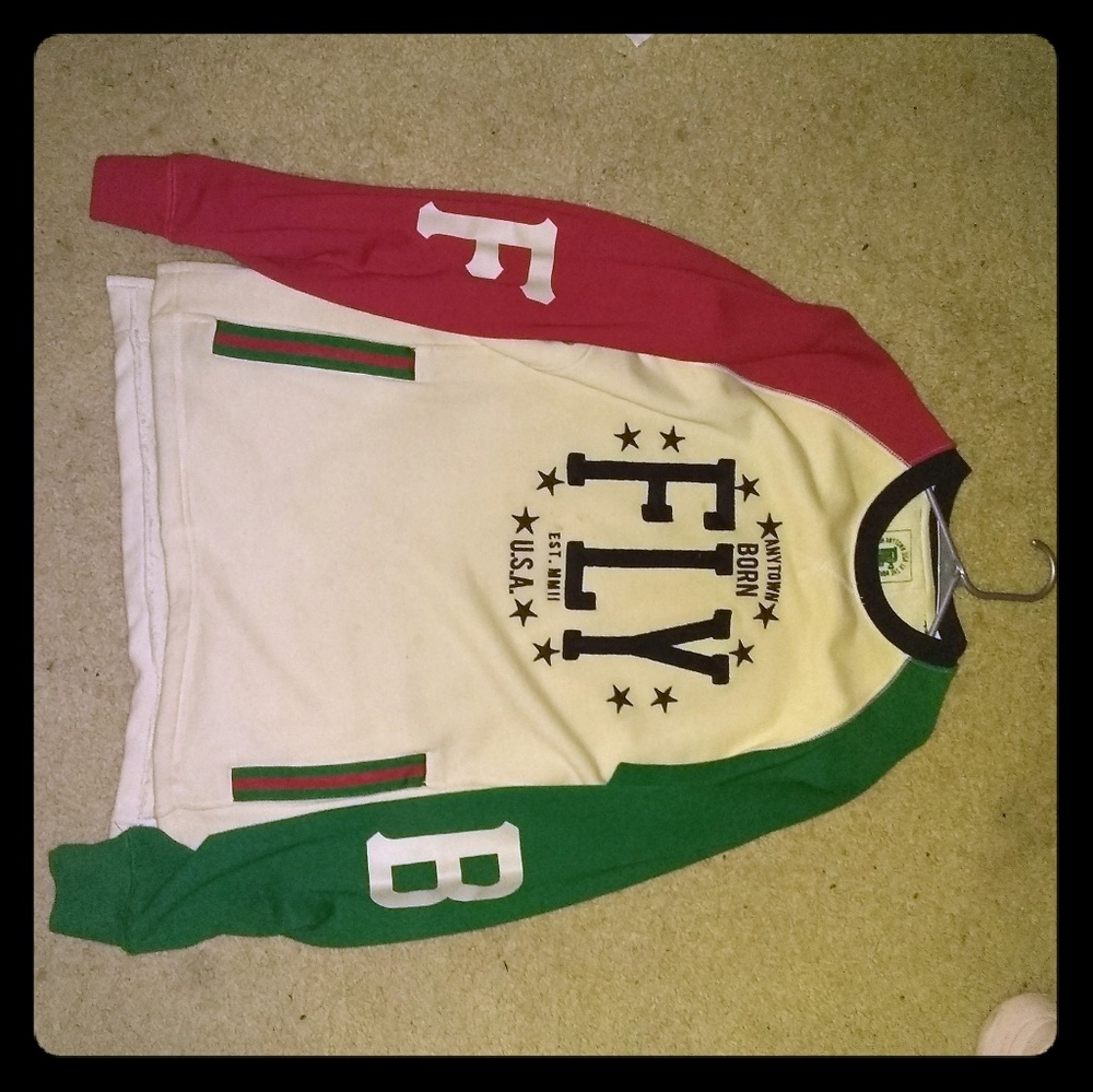Born fly sweater